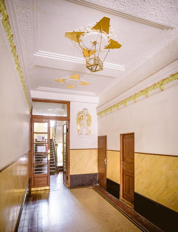A/C + Terrace Breakfast At Tiffany'S Apartment Prague Exterior photo